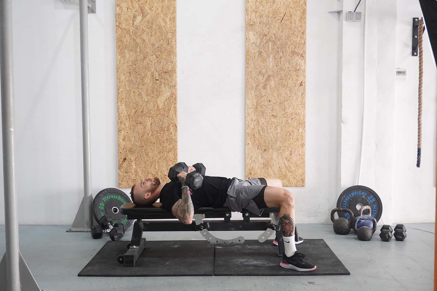 Wide Grip Bench Press Learn the Benefits and Proper Form