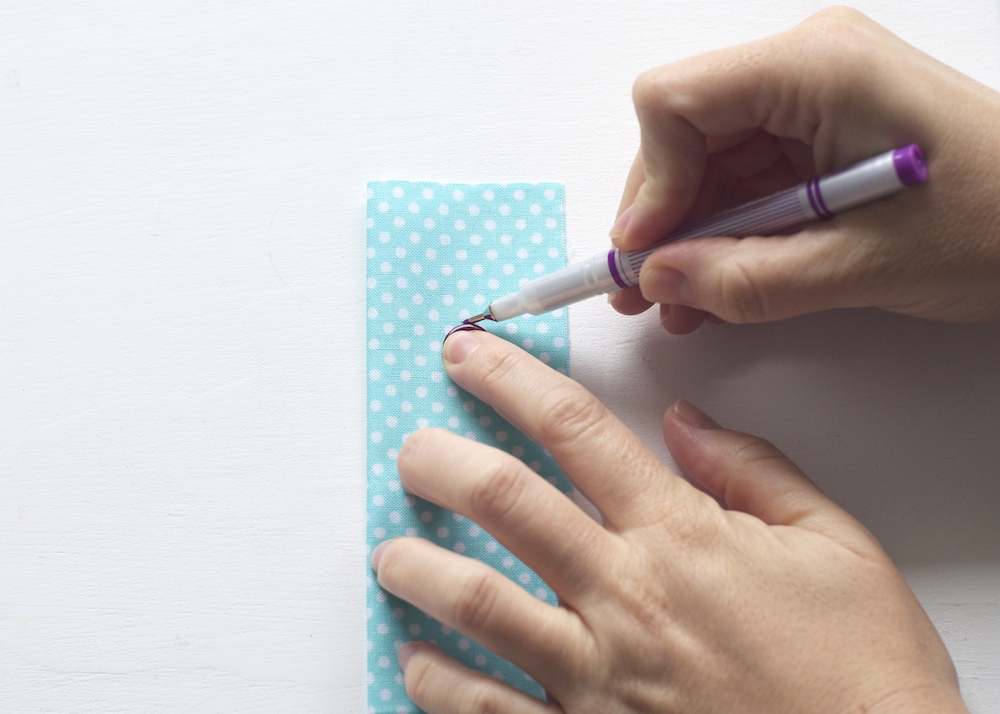 How to sew a buttonhole Hey There Threads
