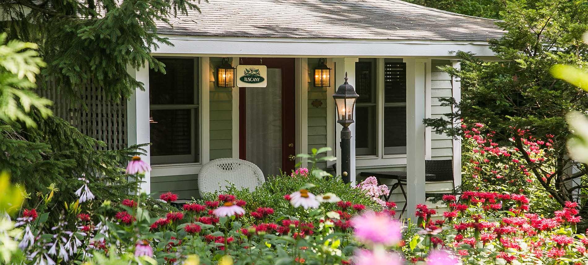 Hidden Garden Cottages & Suites Saugatuck Michigan