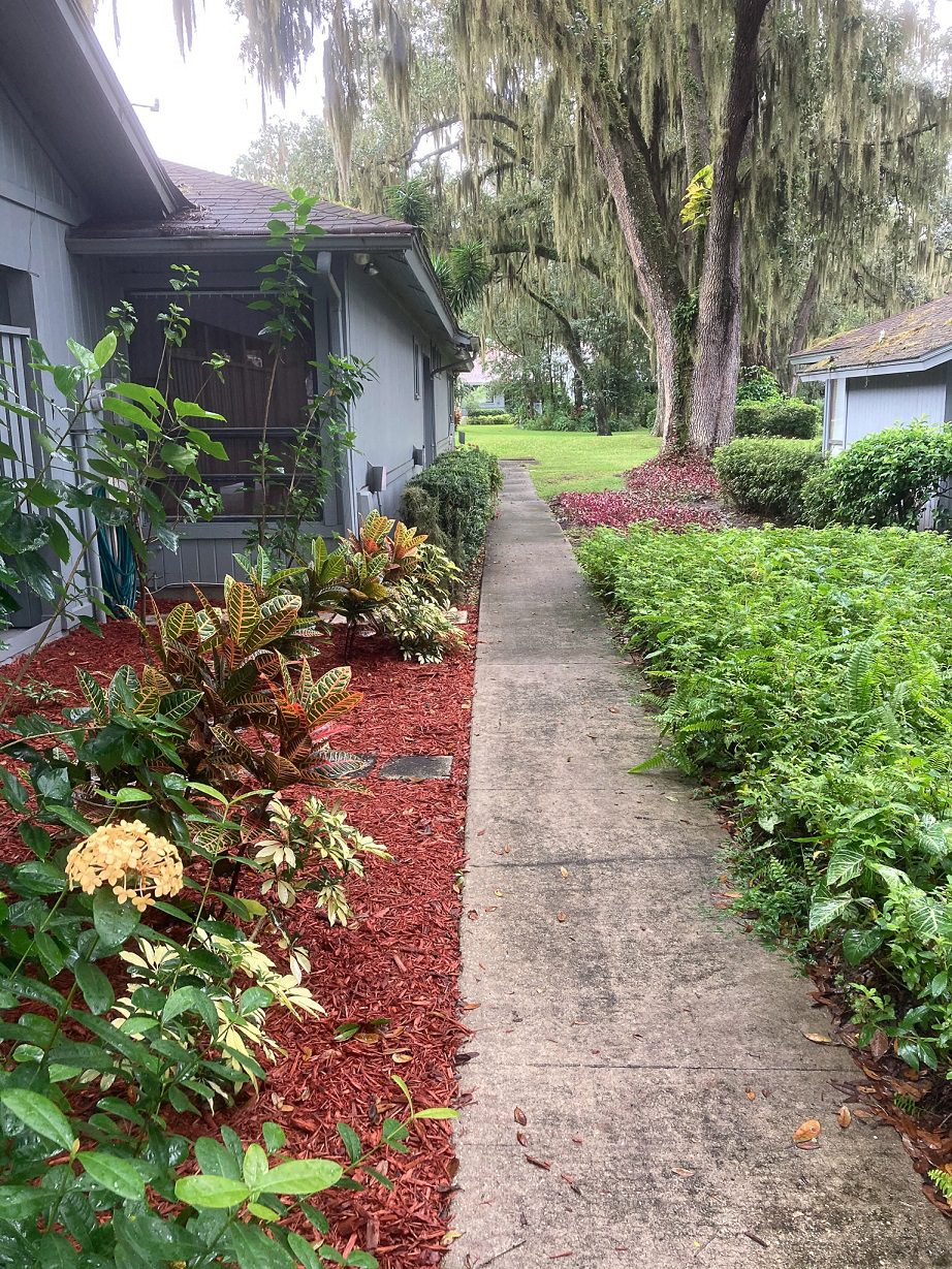 CANCELED! SOLD!Beautiful 2 Bedroom 2 Bath condo in The Bluffs of