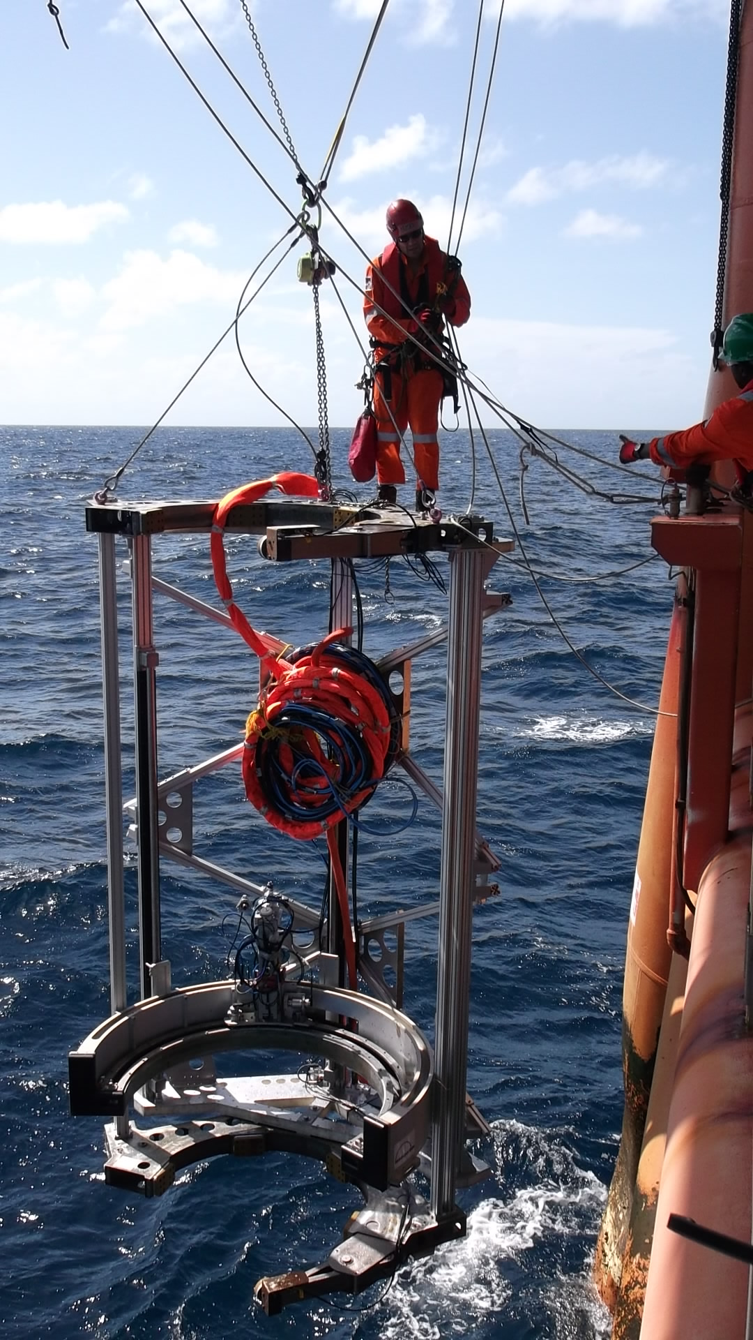 Rope access lifting operations IRATA training and industrial rope access