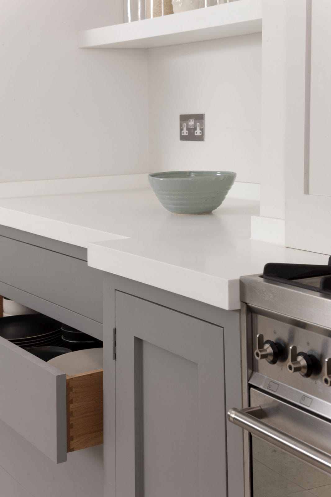 Battersea London Handleless Shaker Kitchen Higham Furniture