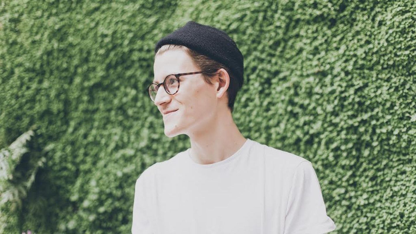 Henry Green shares title track "Shift" ahead of album release HighClouds