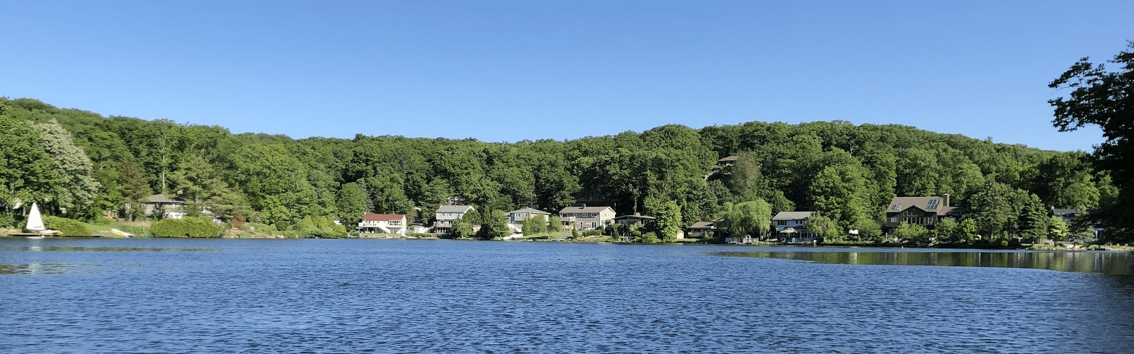 High Crest Lake Lake living at its best.
