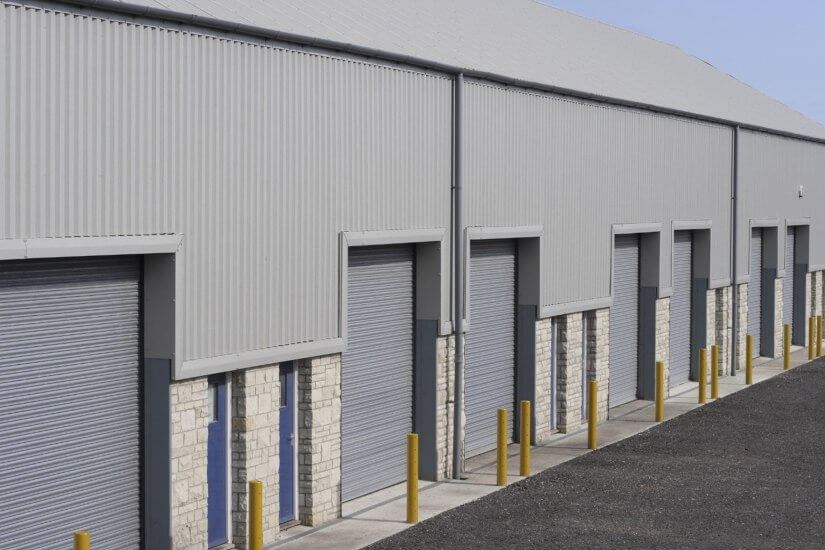 Learn What are the Types of Commercial Gutters?