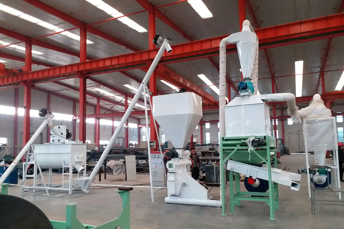 Automatic Manure Removal Machine