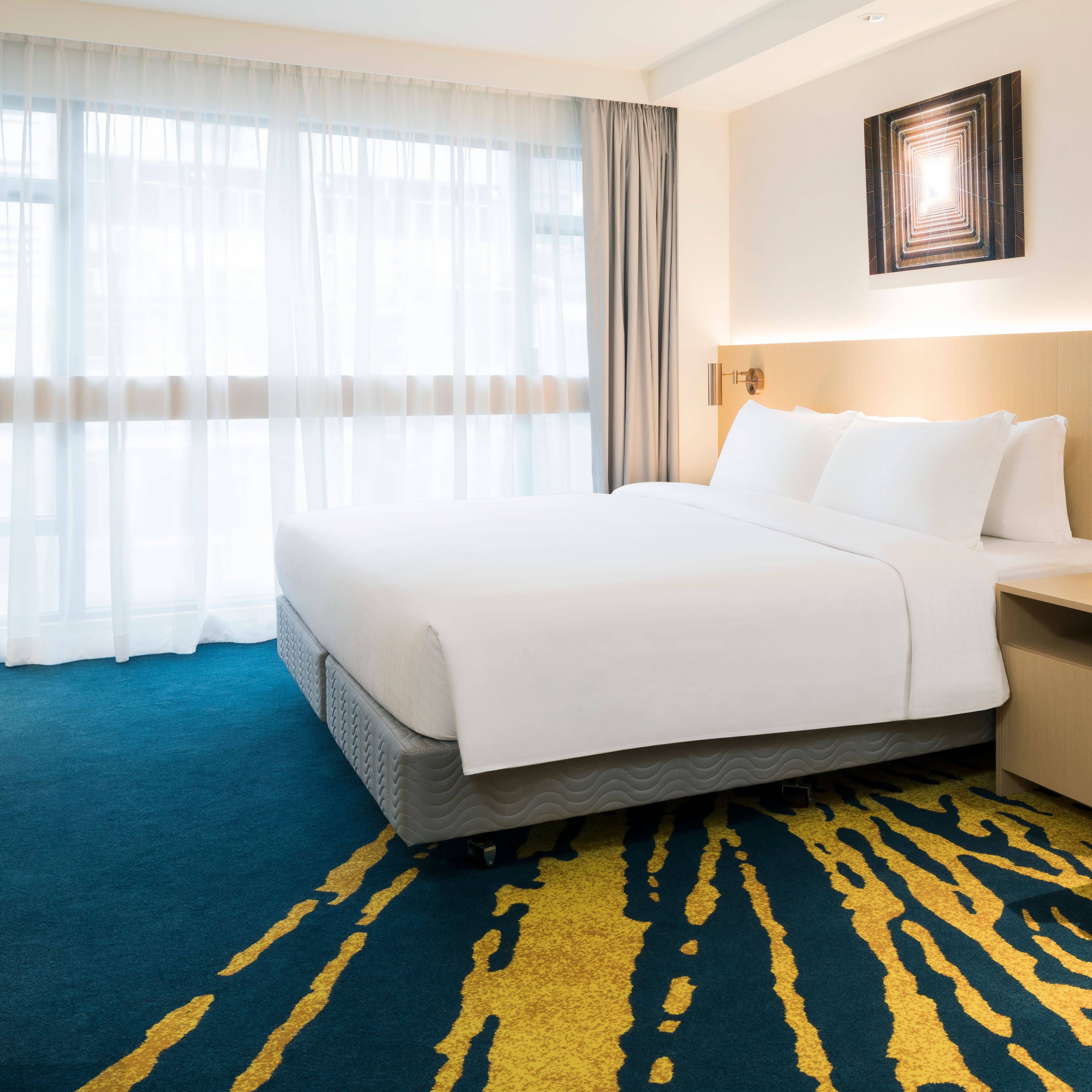 Standard Room Holiday Inn Golden Mile Hong Kong