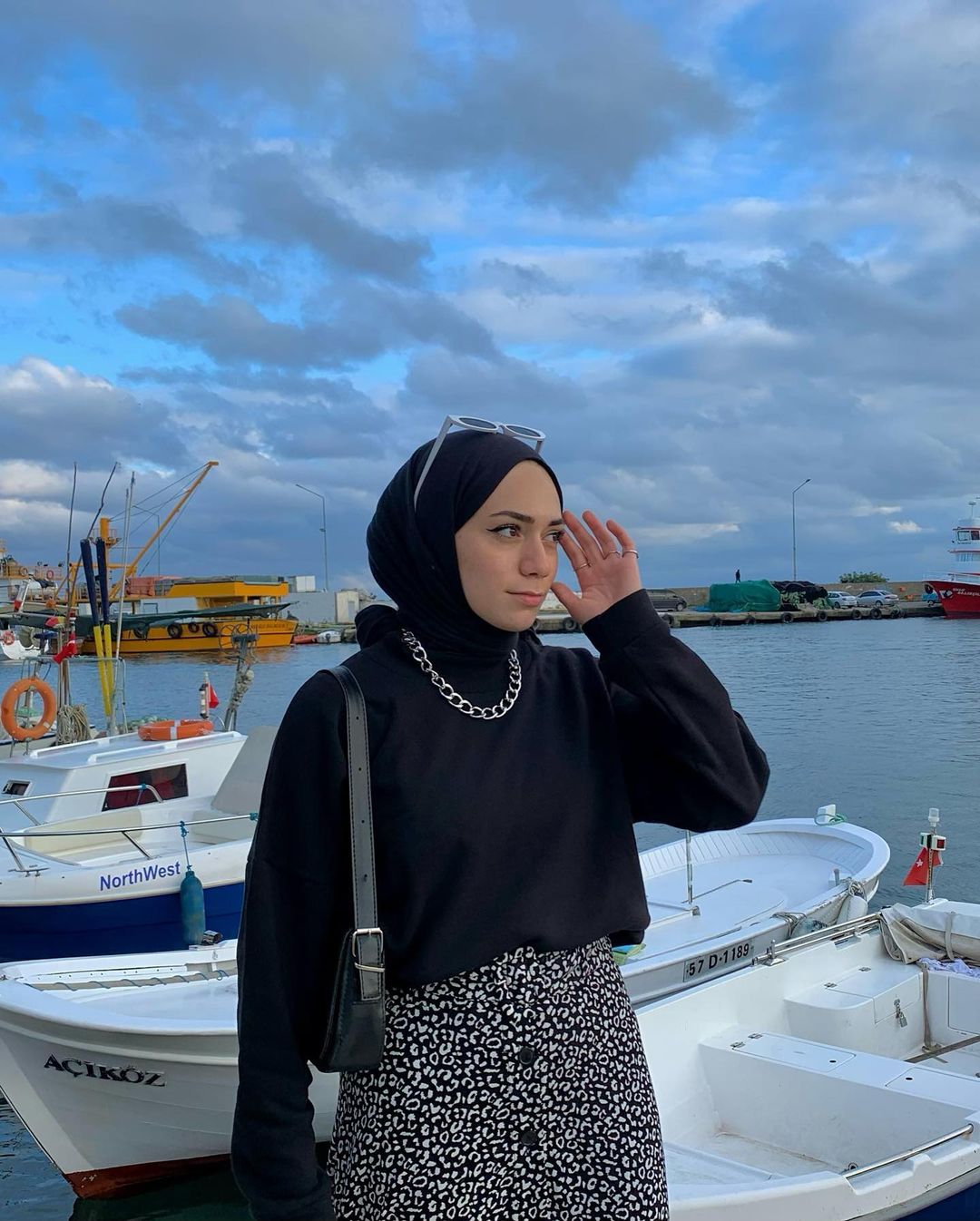 The Most Popular Necklace Trends For Hijab Fashion Girls