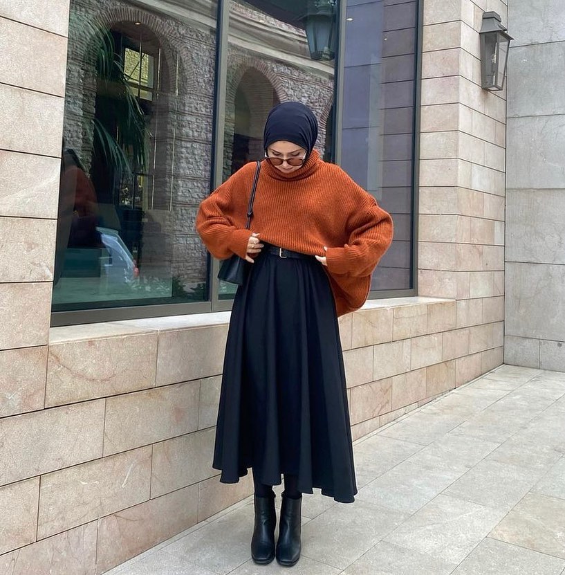 How To Style Skirt For Perfect Hijab Winter Outfit