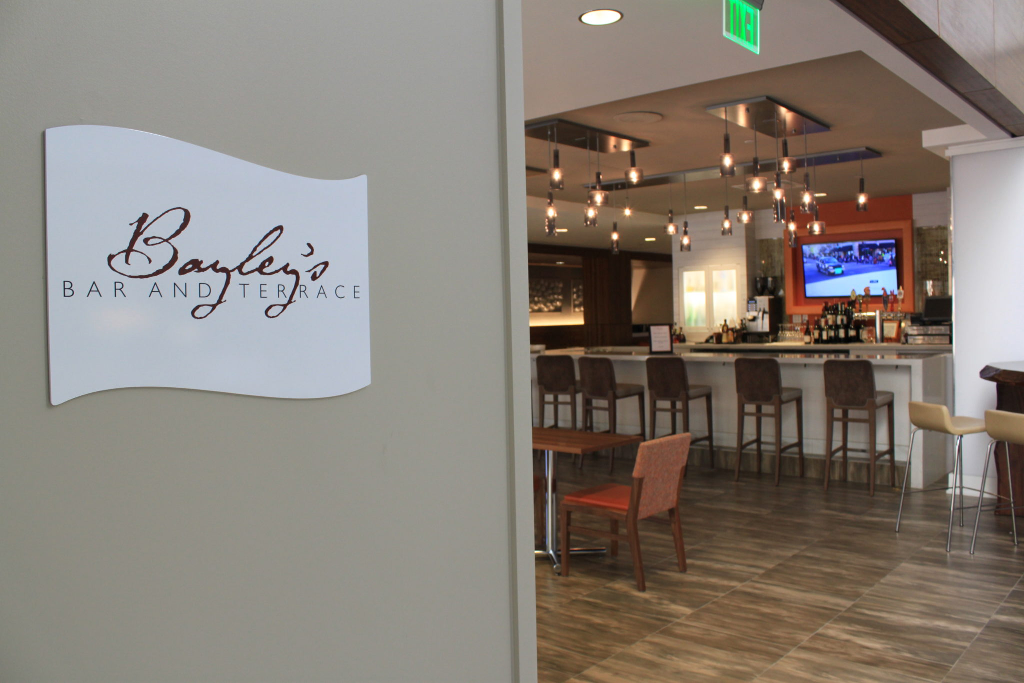 Dining at the Sonesta Hilton Head, SC