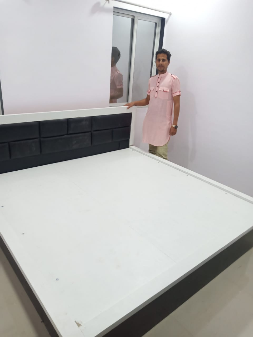 1 Best Bed manufacturers Hind Sofa Set Vadodara, Gujarat