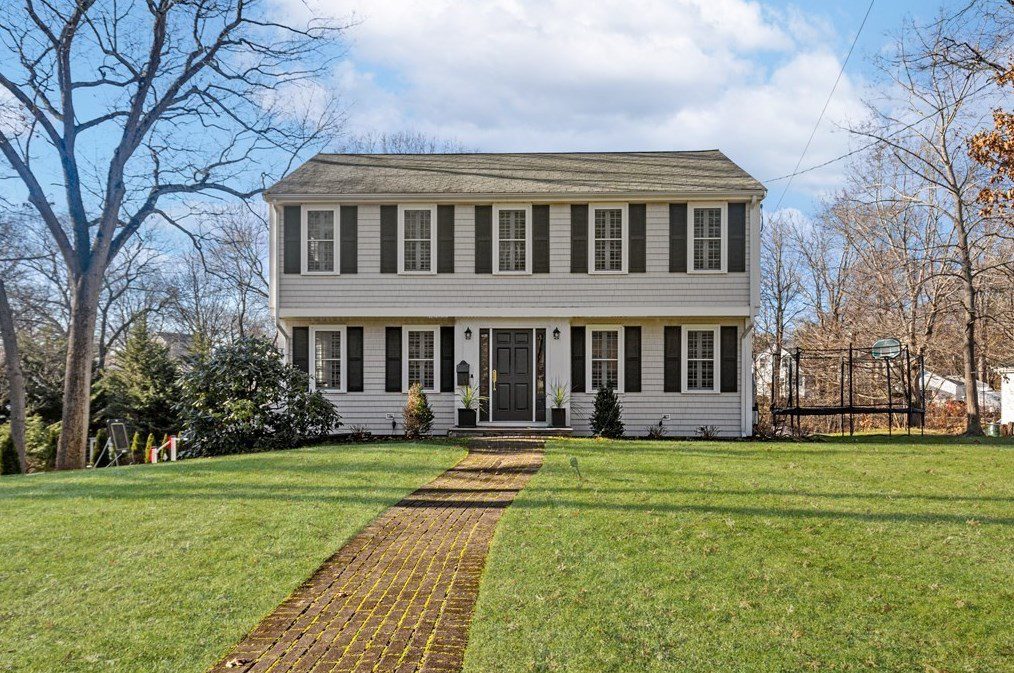 Featured Listing 5 Stonegate Lane Hingham Anchor