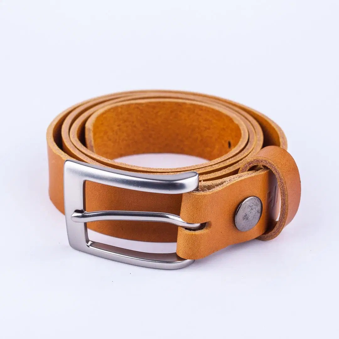 Mens yellow leather dress belt with brushed silver buckle Hip