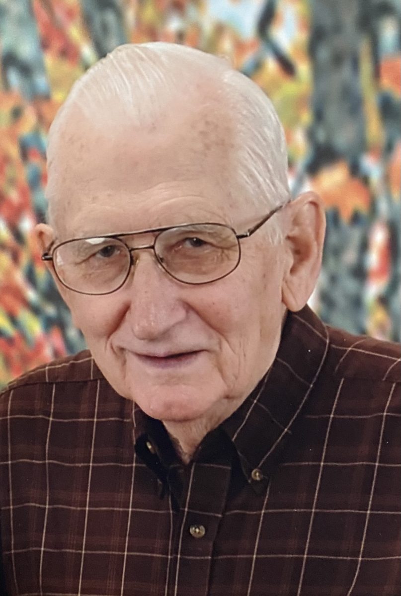 MERRILL EUGENE SECHREST The Holden Image