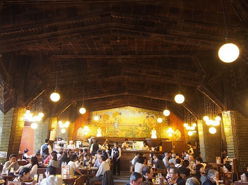 Beer Hall LionHipstarters