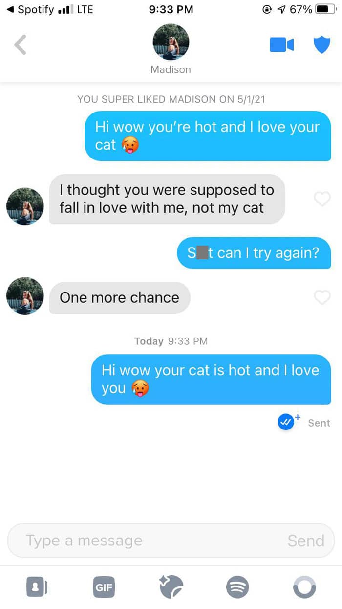 35 Hilarious And Awkward Tinder Chats That People Just Had To Share Online