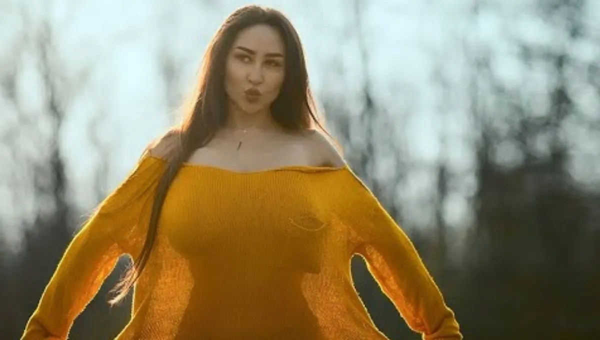 Louisa Khovanski Biography Age, Career, Net Worth
