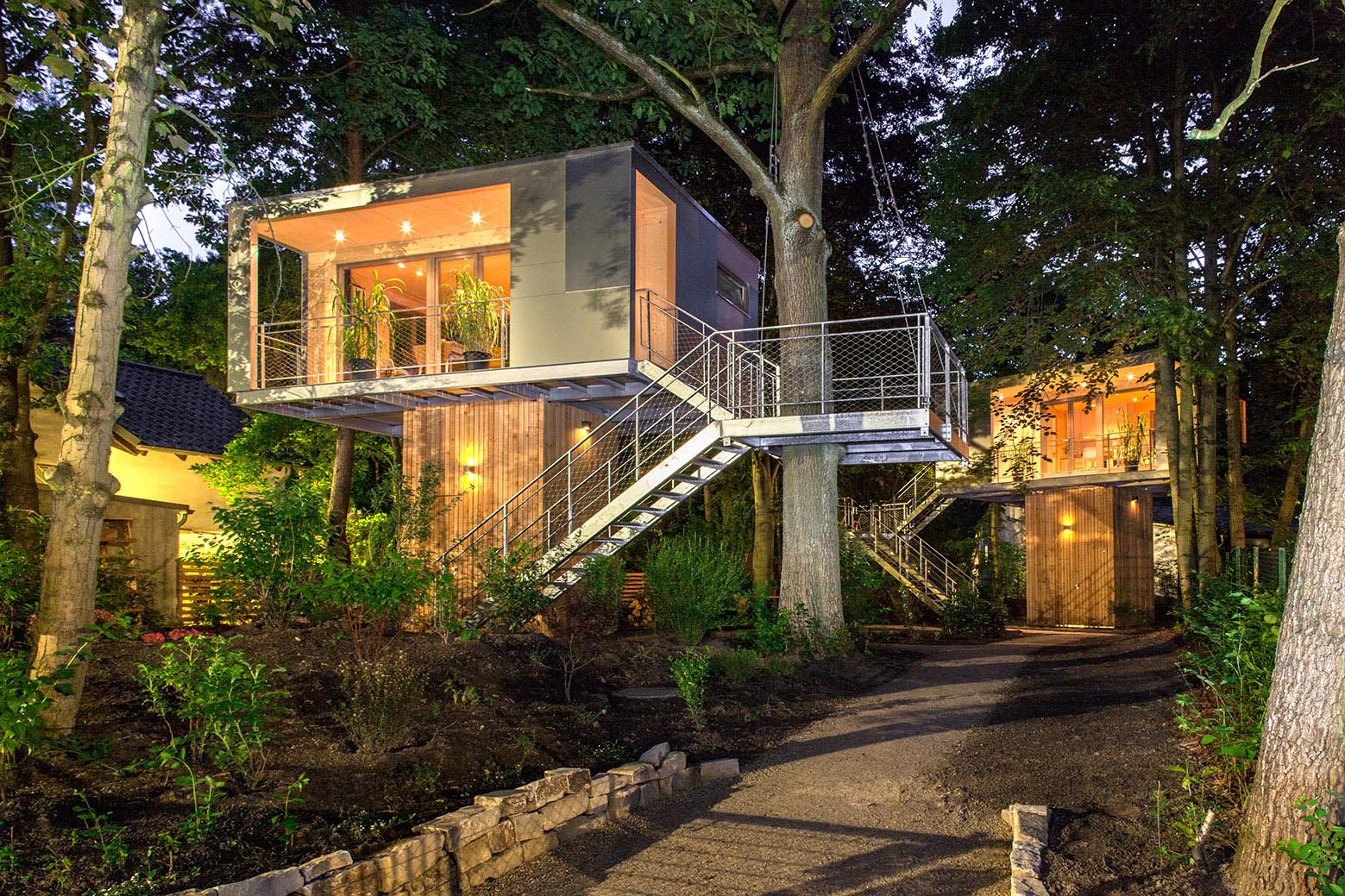 How to Build a Tree House. 5 Tips for Building Kids TreeHouse