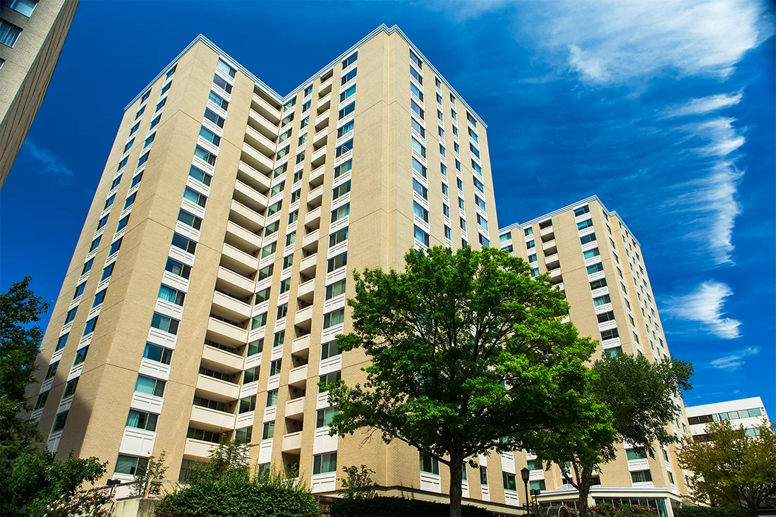 The Elizabeth Condominium HiRise Windows