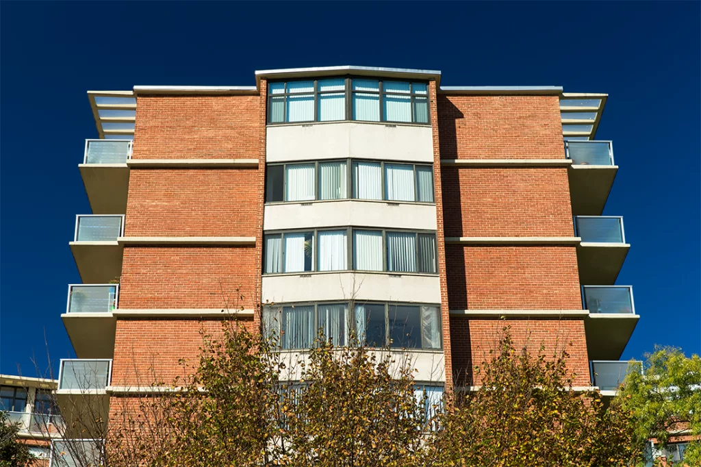 Calvert House HiRise Windows