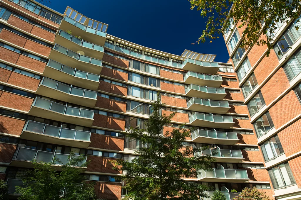 Calvert House HiRise Windows