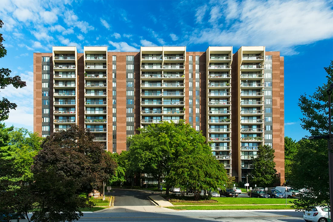 Chelsea Towers HiRise Windows