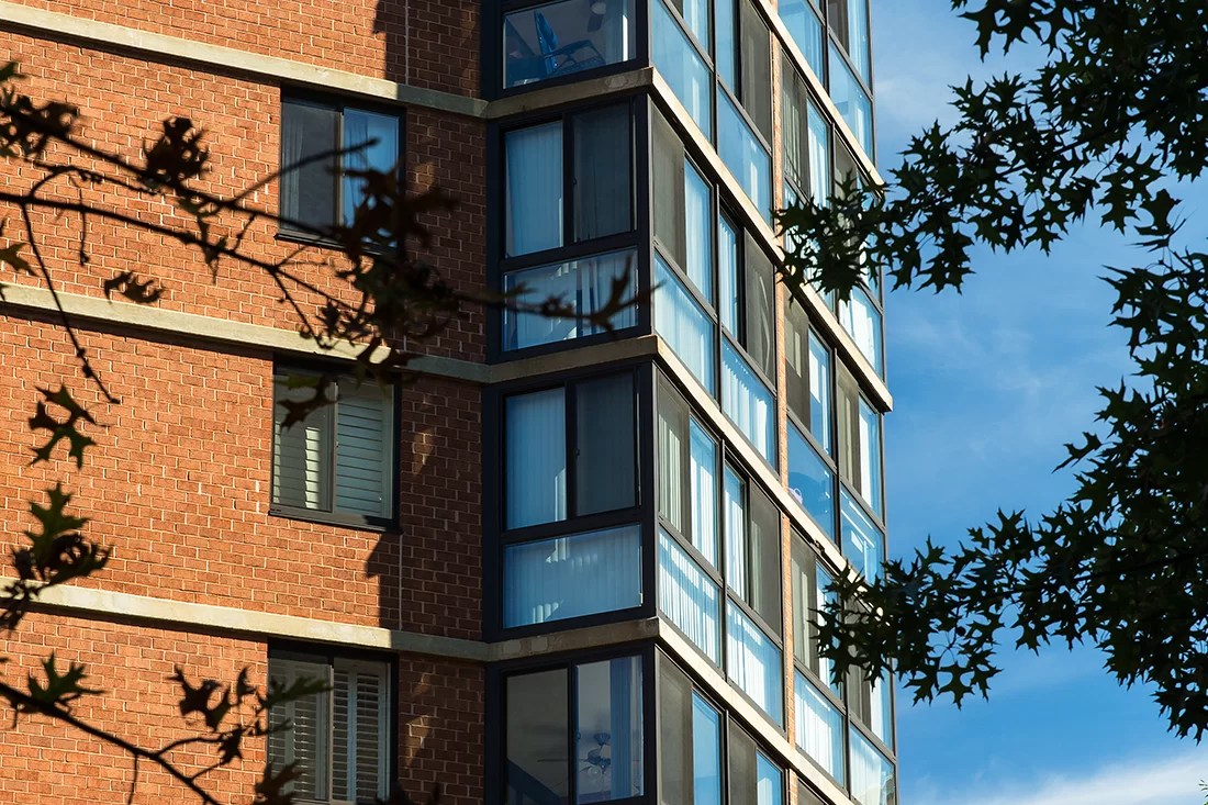 Eastview at Ballston HiRise Windows