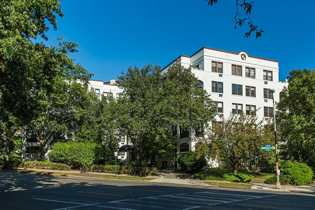 Truman House HiRise Windows