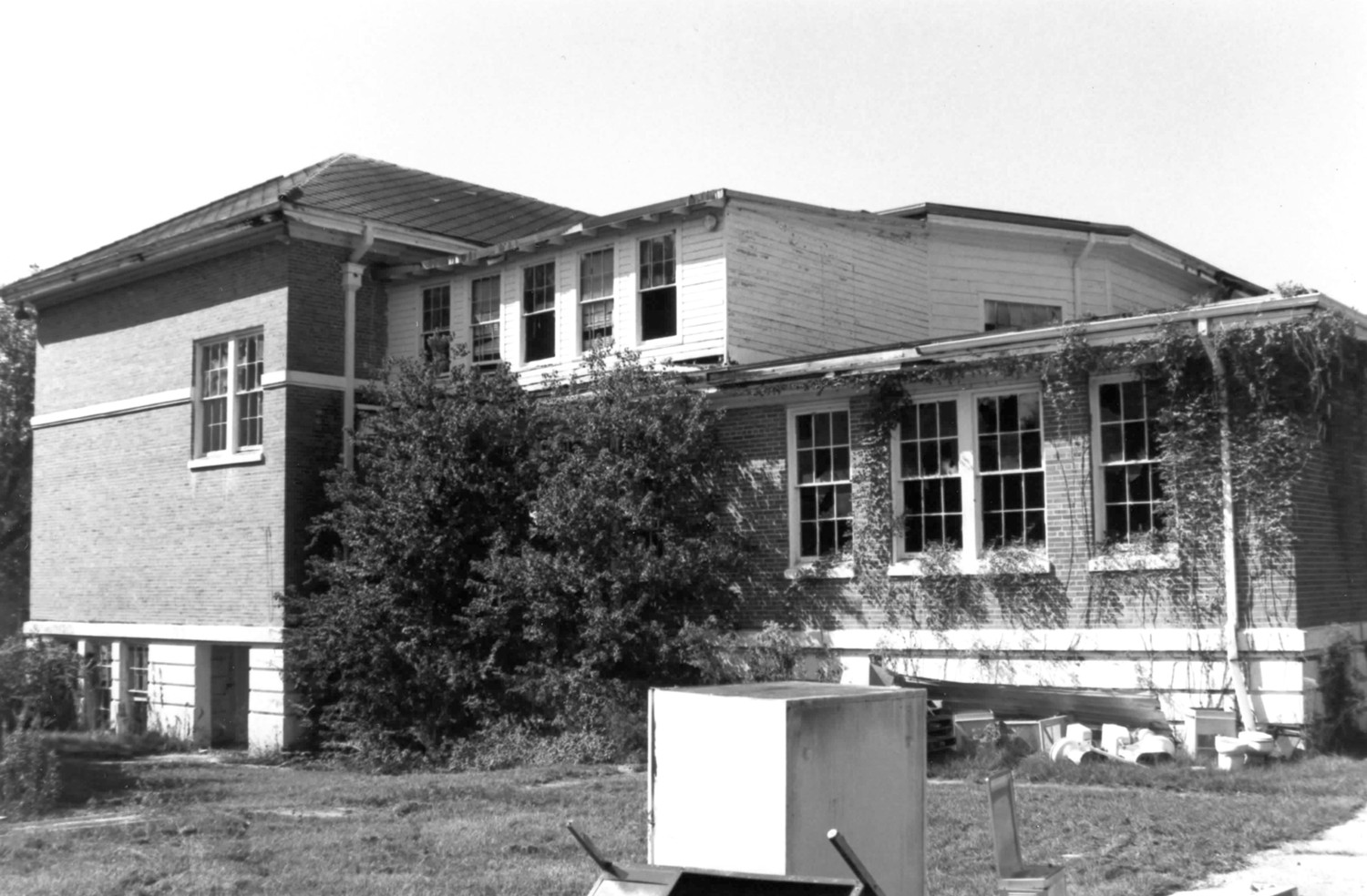 Clinton High School 1938 building, Clinton Louisiana