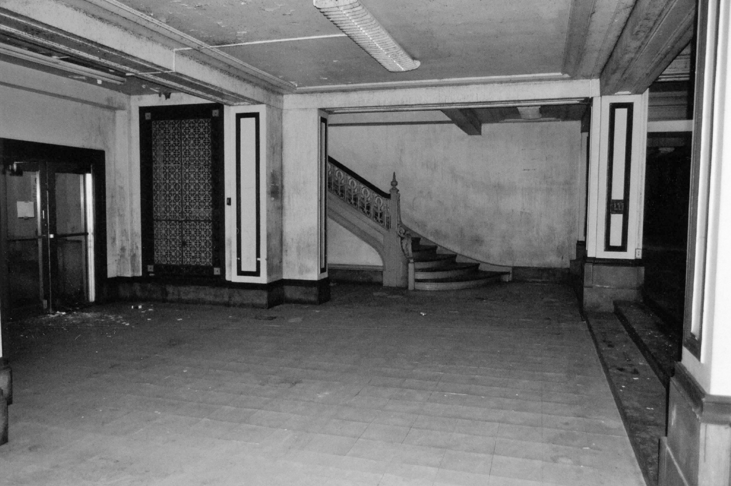 Additional Pictures Municipal Courts Building, St. Louis Missouri