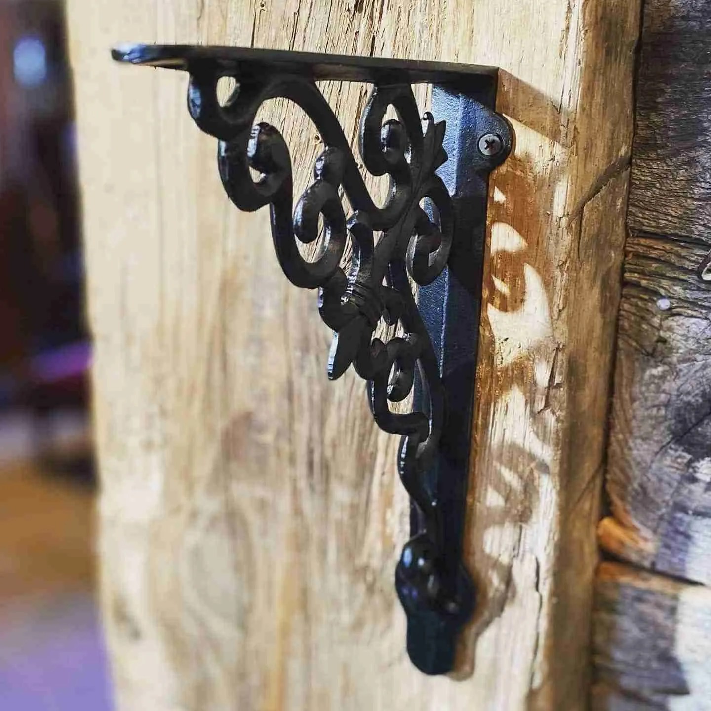 7 3/4" Victorian Style Shelf Bracket Historic House Salvage