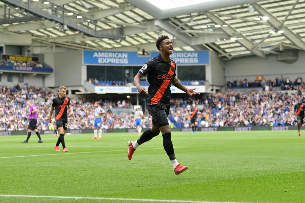 'Why are Everton signing him' Teammate slams claims about Toffees