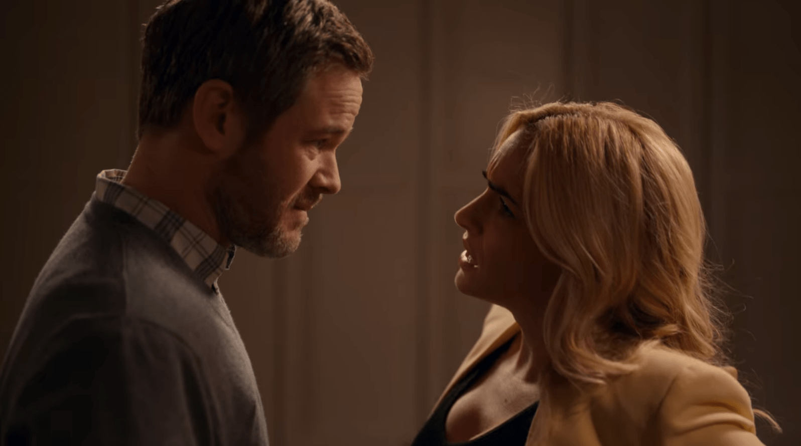 Does die in Ginny & season 2?