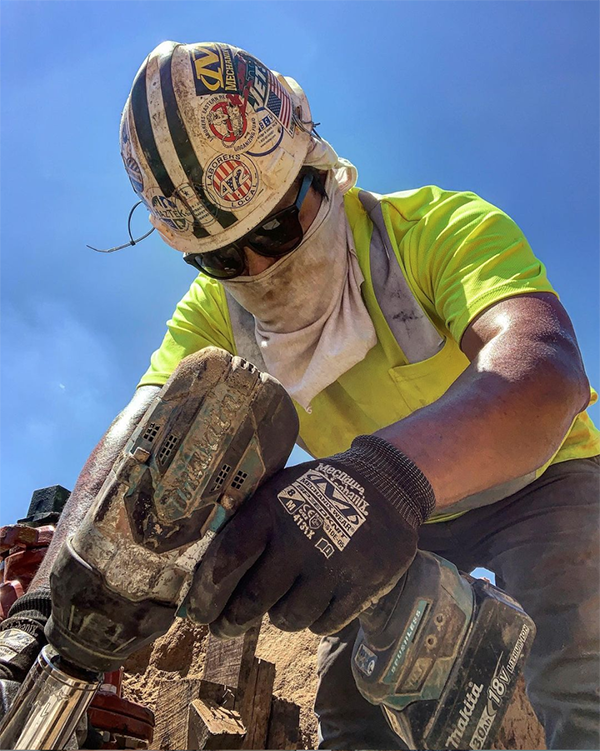 10 Best Breathable Work Shirts for Spring and Summer