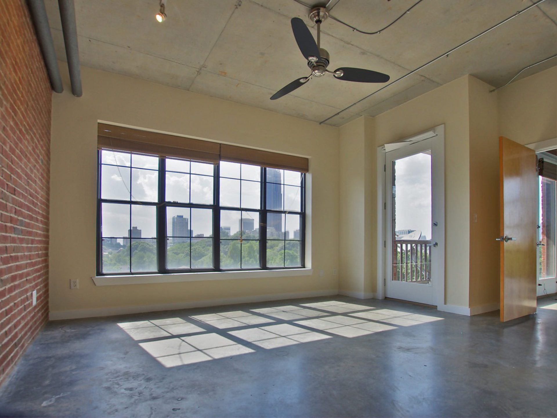 Central Park Lofts Atlanta, H.J. Russell & Company