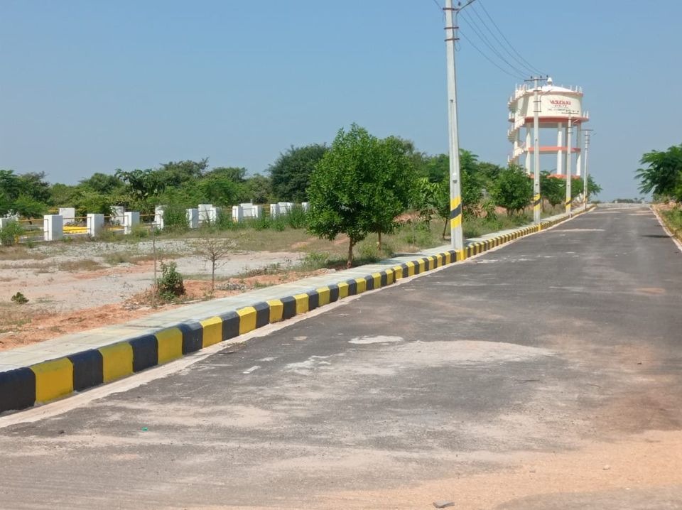 Hmda plots for sale at Pharmacity, Srisaialm highway Open plots at