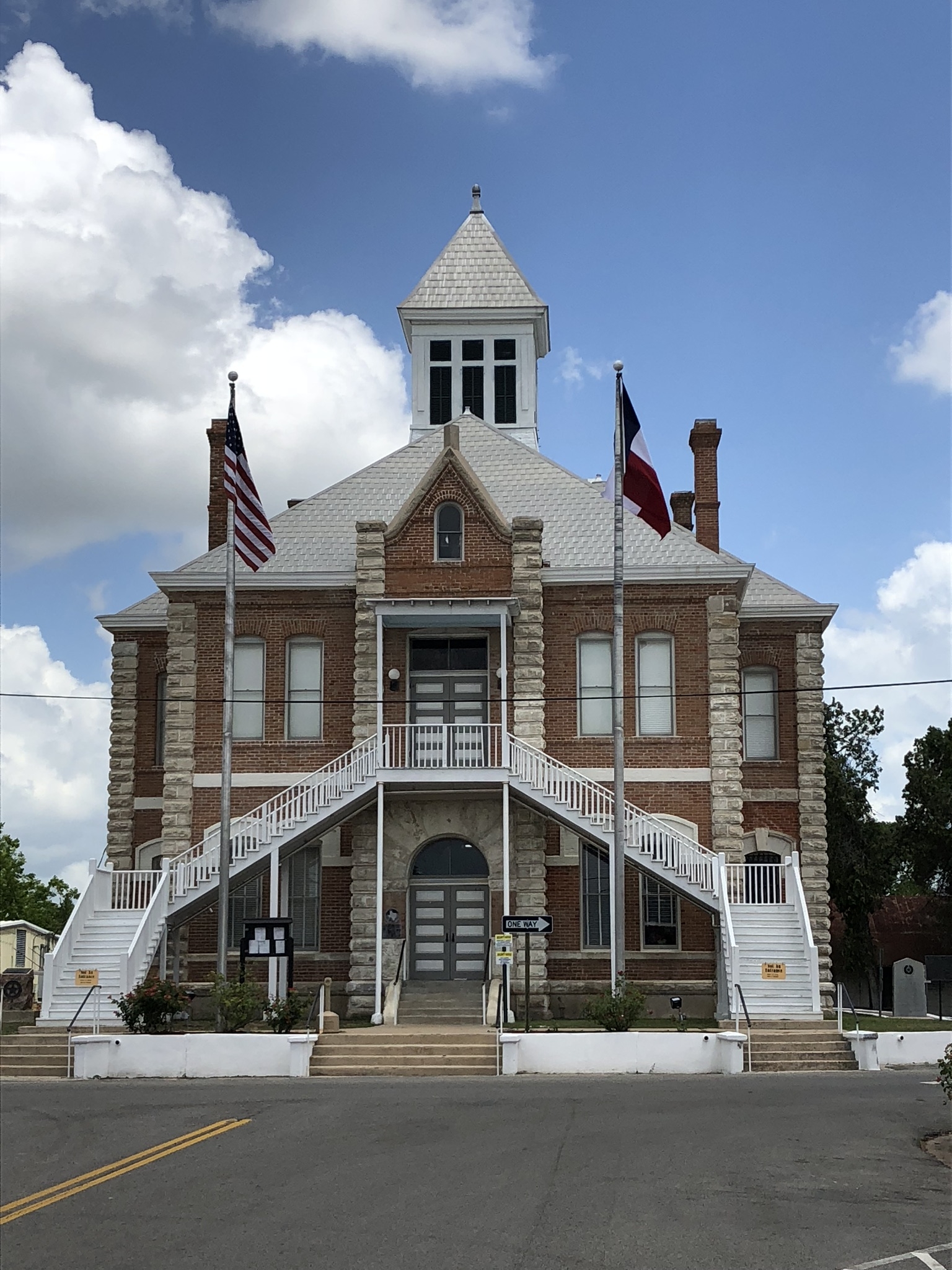 Photo Grimes County Courthouse