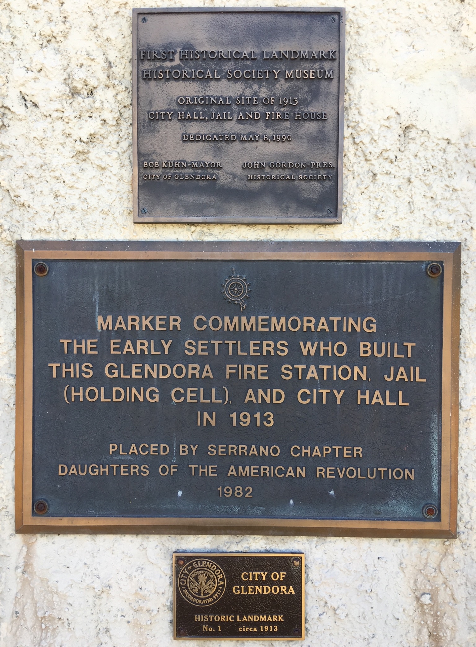 Photo Glendora City Hall Marker