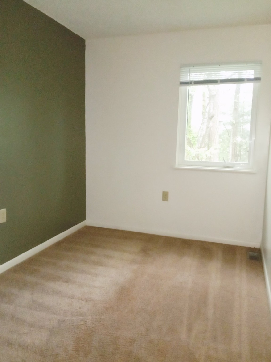 Ledgewood Village Apartments Asheville, North Carolina HMR Properties
