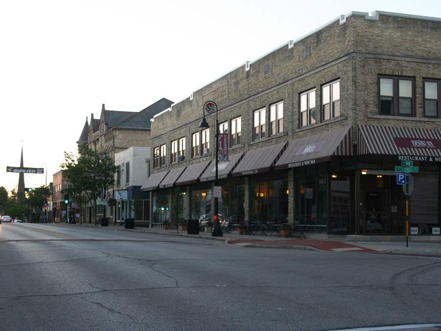 Mount Horeb, WI Restaurant Beauty & History Hoff Bistro 101