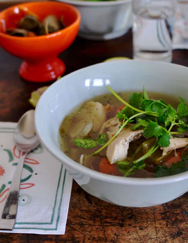 Slow Cooker Mexican Chicken Soup {Caldo de Pollo} ¡HOLA! JALAPEÑO¡HOLA! JALAPEÑO