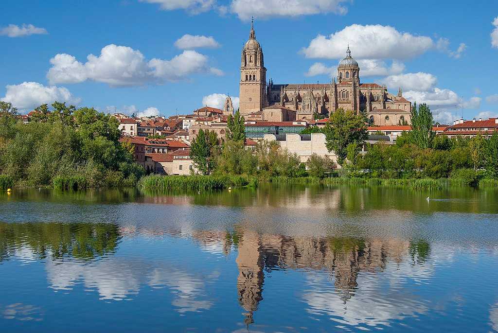 Best Time To Visit Salamanca > Weather And Festivals