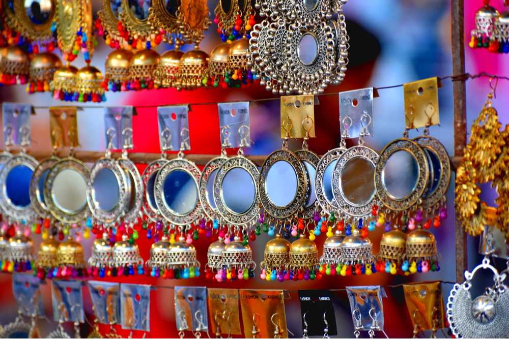 Koti Market Hyderabad A Shopping Guide to Sultan Bazar