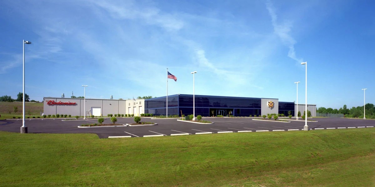 Grey Eagle Distributors (formerly Illinois Distributing Co.) Holland