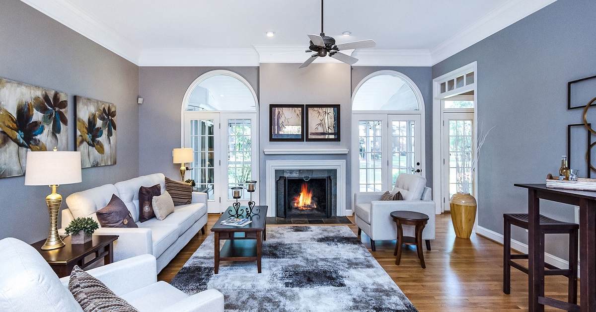 Meet the Family Holloway Experience Real Estate