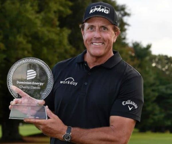 Phil Mickelson net worth, salary, wife, daughter, wiki, height UPDATE