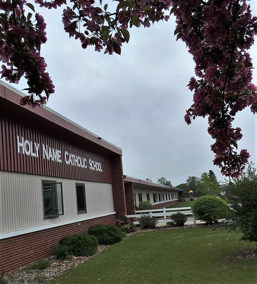 About Holy Name Catholic School