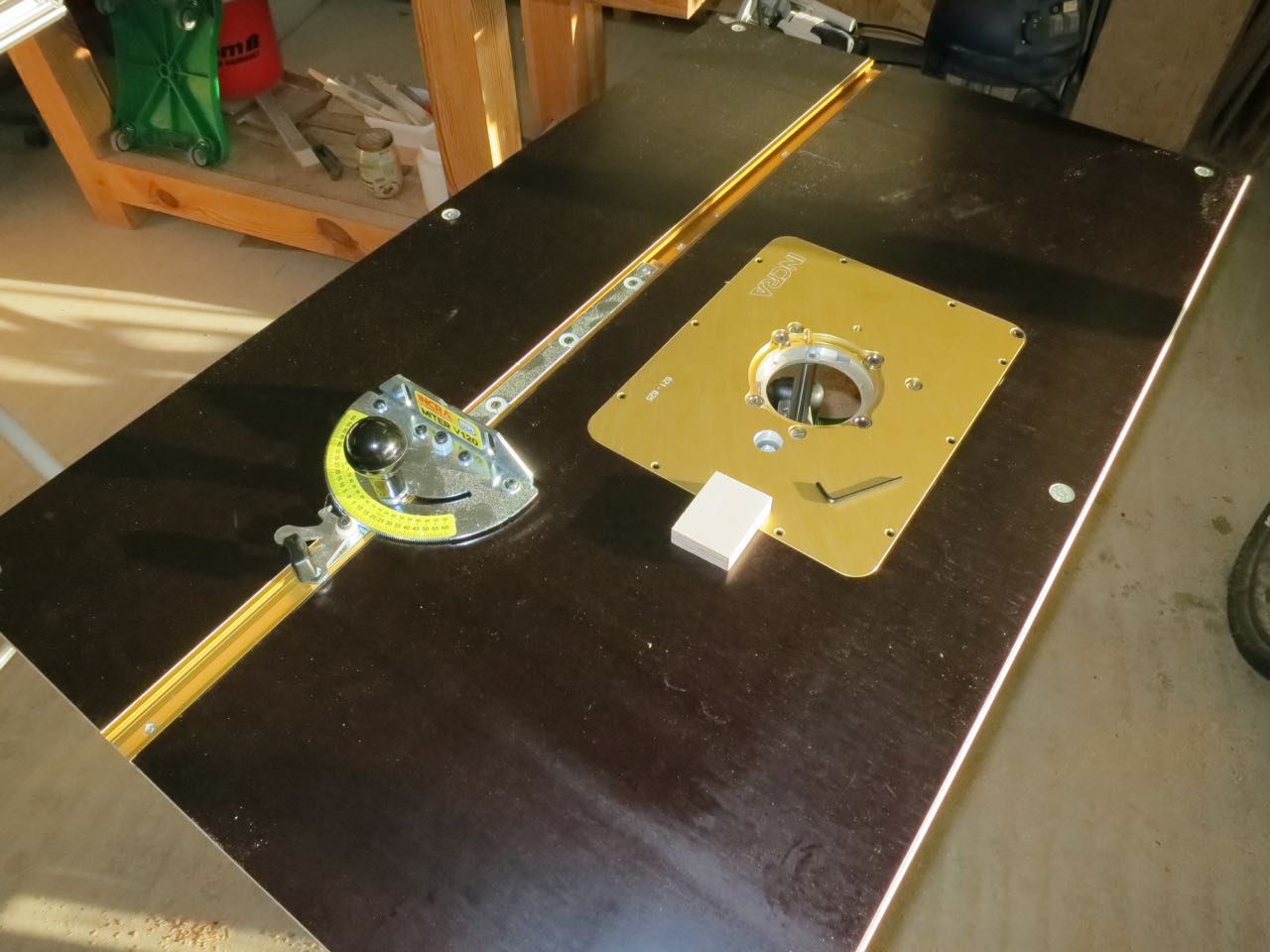 Baudokumentation Frästisch Teil 1 Holz und Leim
