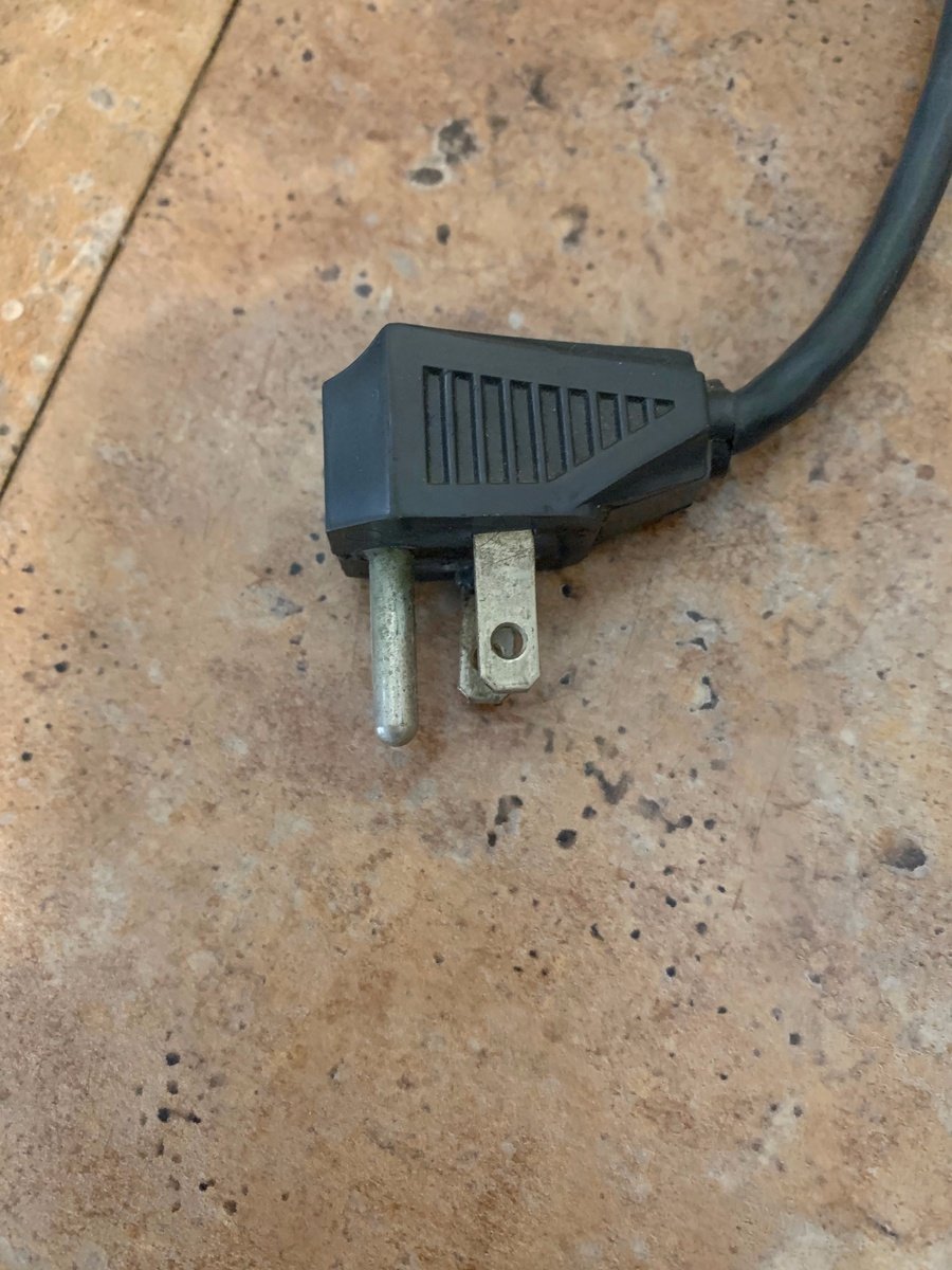 Olympia Cremina 67' plug gets warm