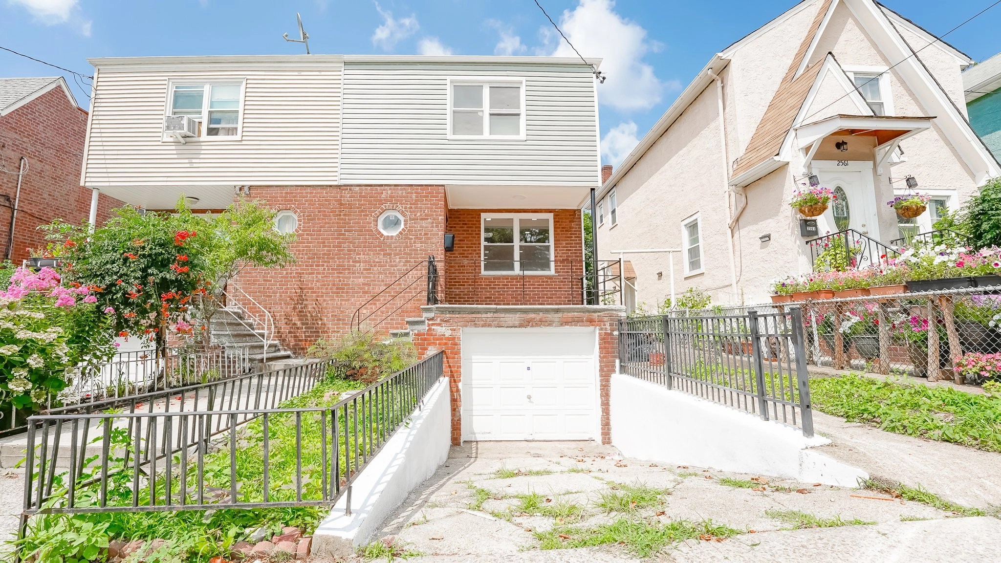 2559 Avenue, Bronx, NY 10469 Home Mega